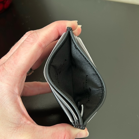 NWOT Kate Spate Quilted Cardholder - Picture 5 of 5